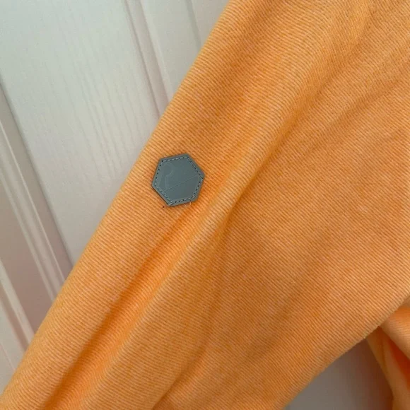 Women’s Tangerine Fleece Quarter Zip // Size 8 - Picture 6 of 8